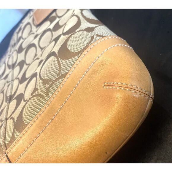 Vintage Coach Signature Print Monogram & Leather Shoulder Bag #3578 GUC Tan - Picture 5 of 13